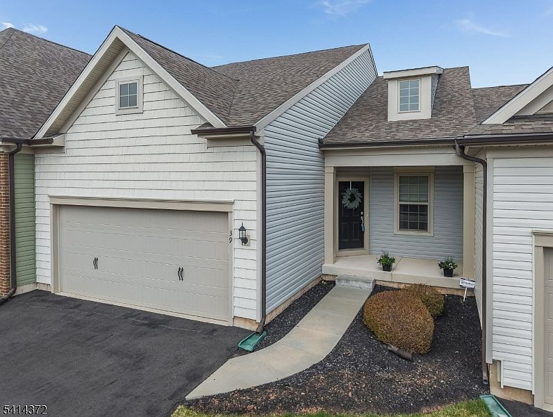 1st image of 39 Redmon Road