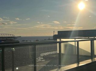 135 Liberty St #904, Toronto, ON M6K 1A7