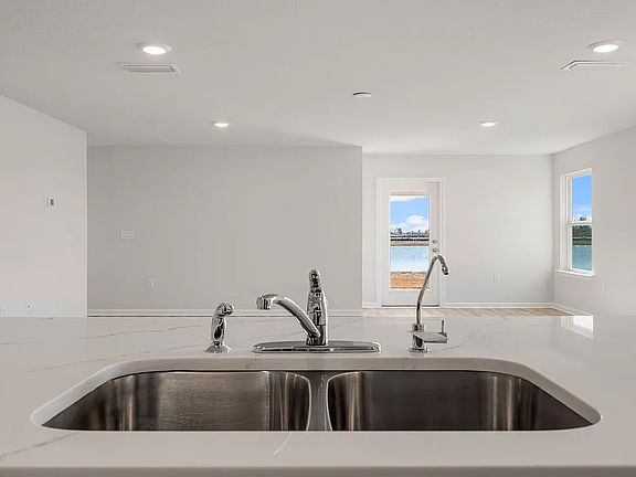 3rd image of 3151 Rachel Pl
