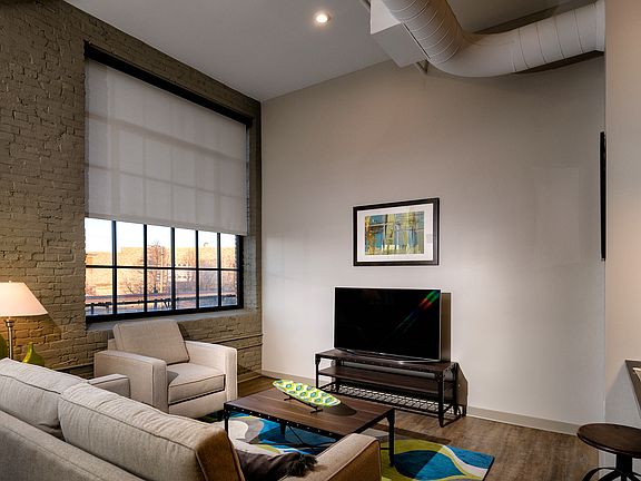 4th image of 1000 Market Ave S Ste 339