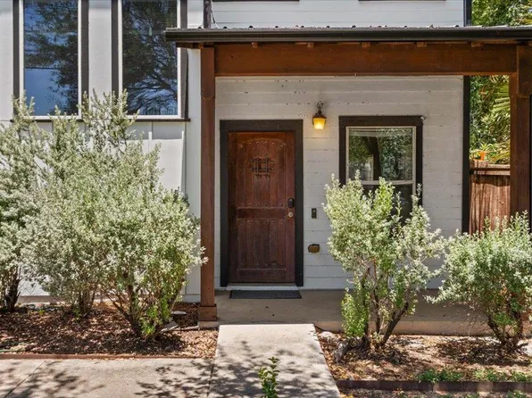 3304 E 5th St #B, Austin, TX 78702