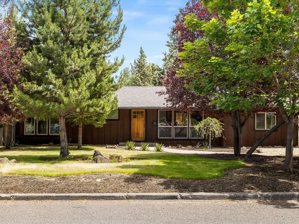 606 NE 9th St, Bend, OR 97701