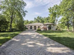 10068 Hoover Woods Rd, Galena, OH 43021