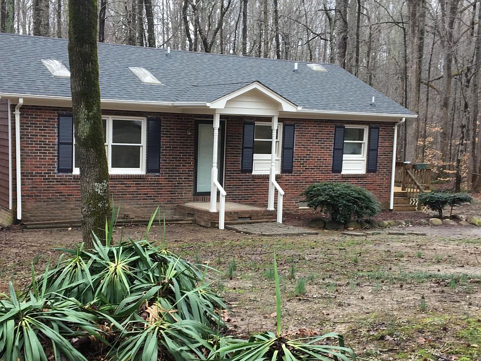 1st image of 228 New Heights Dr