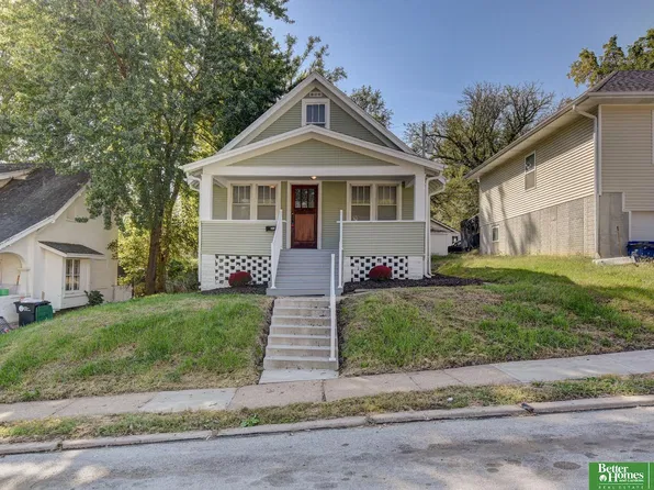 4243 Patrick Ave, Omaha, NE 68111