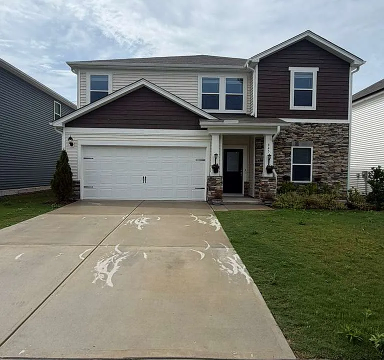 845 Avonmore Dr