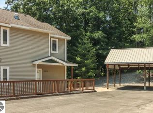 3975 Sherwood Forest Dr #21, Traverse City, MI 49686