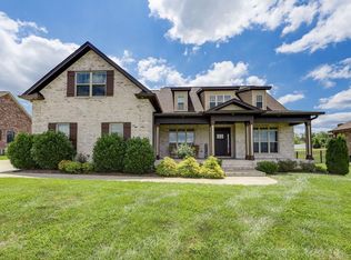 1020 Glasgow Ln, Greenbrier, TN 37073