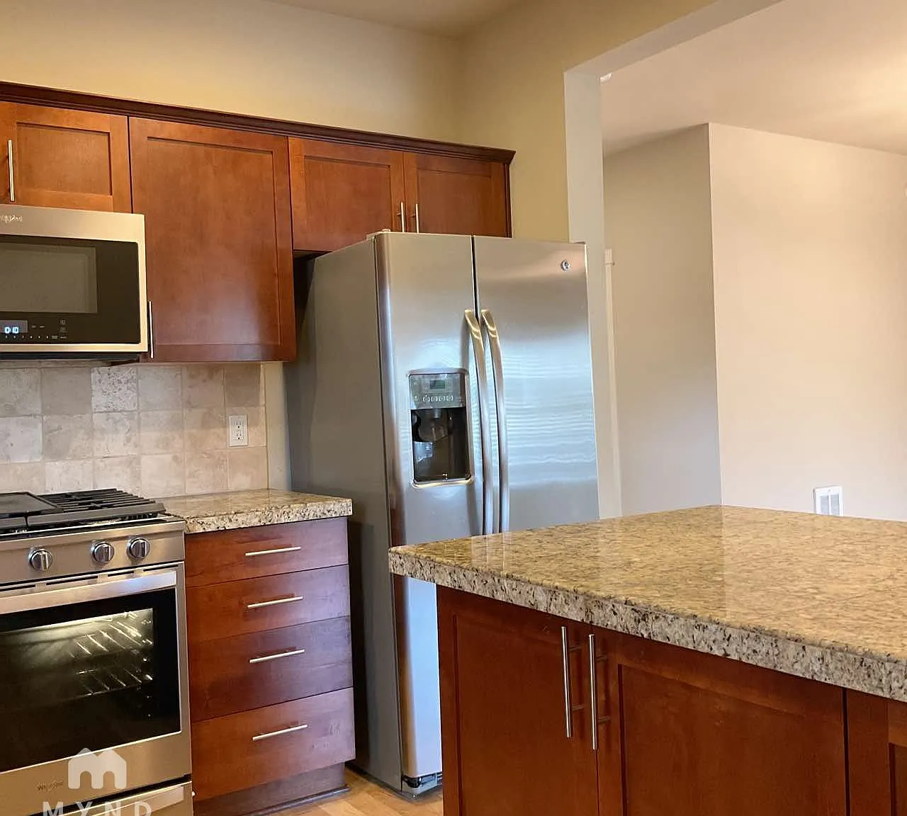 3 bed, 2.5 bath, 1489 sqft, $2,945 — Photo 3