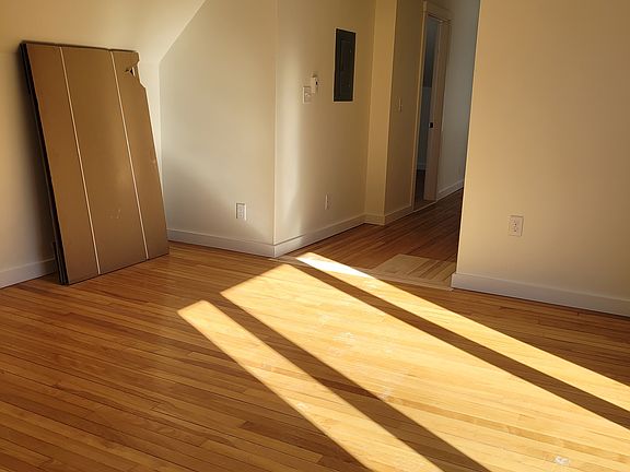 Living Room to main hallway