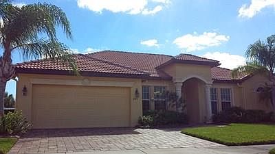 1st image of 843 SW Grand Reserve Blvd