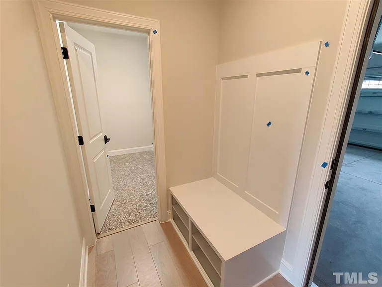 829 Amley Pl — Photo 4