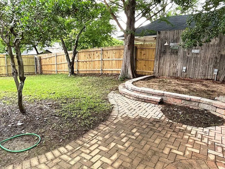 1477 Hampton Rd — Photo 17