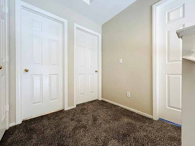 8744 Salvestrin Point Ave — Photo 13