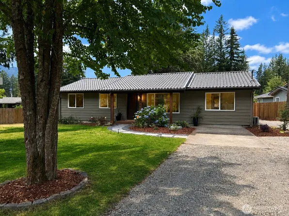 14641 450th Avenue SE, North Bend, WA 98045