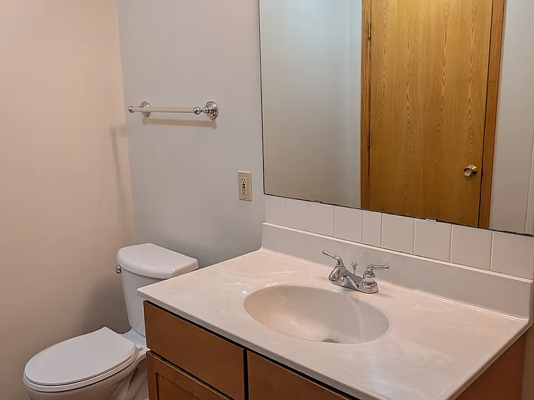 12300 S 134th St — Photo 12