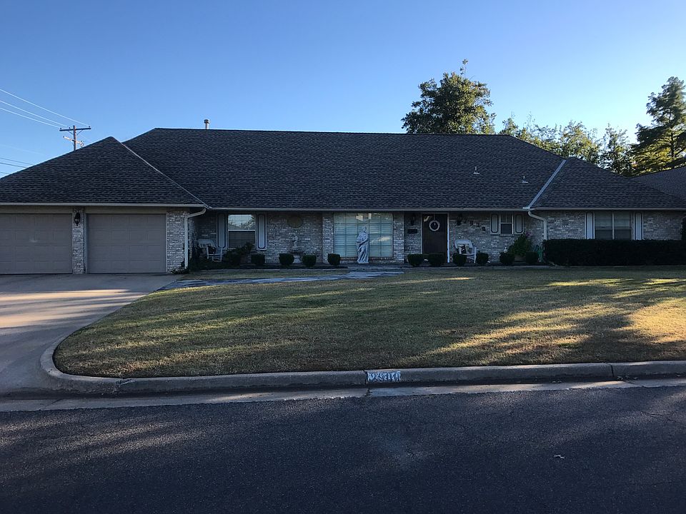 1st image of 2900 Regency Ct
