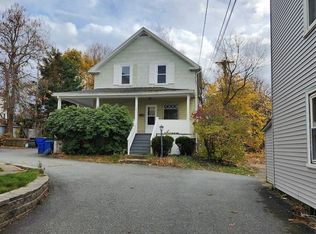 49 1/2 Elm St, Webster, MA 01570