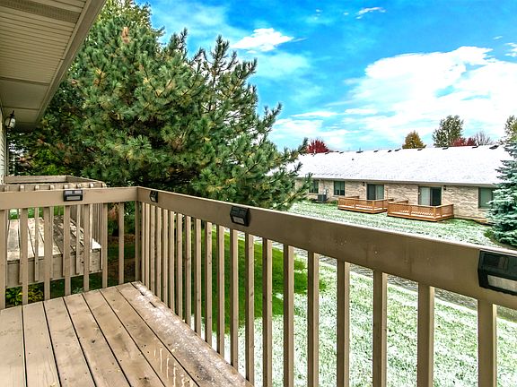 5th image of 2638 Crescenzo Dr #D