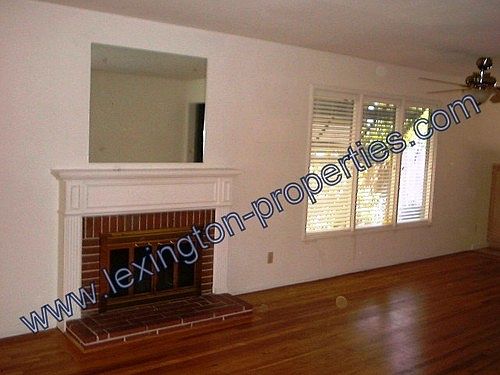 2nd image of 5843 Raymond Way