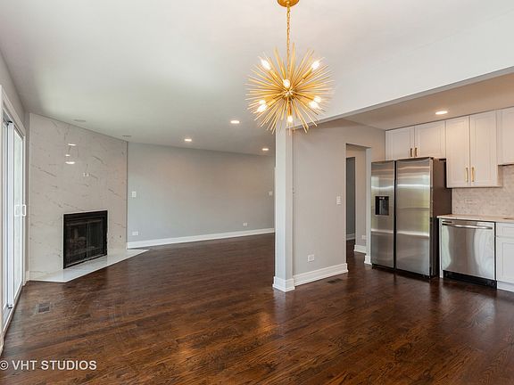 5th image of 12 Wake Robin Ct APT 101