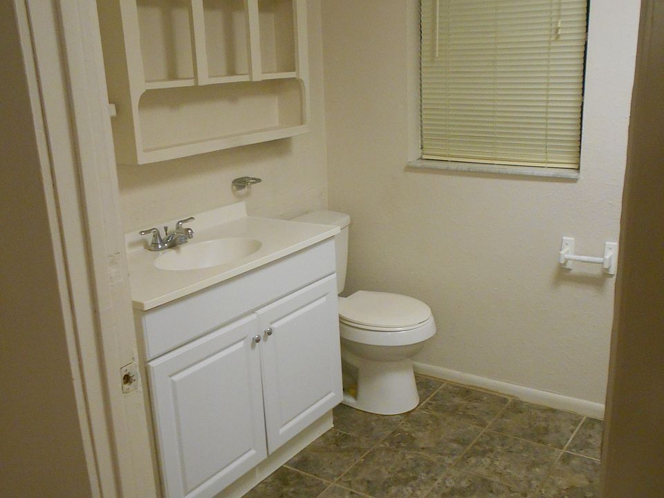 1st image of 6401 31st St N APT 2