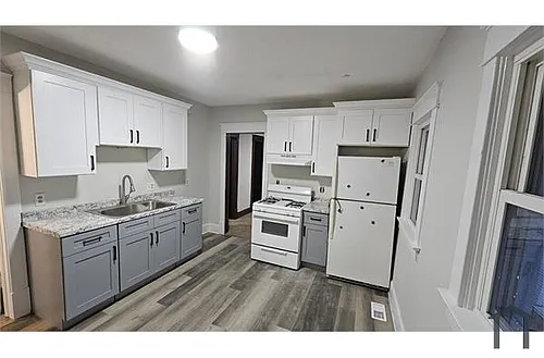 415 Knower St #2 Photo 1