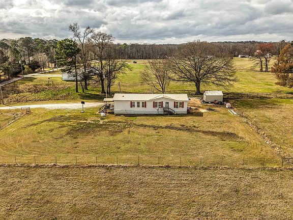 4th image of 14301 Mann Ln