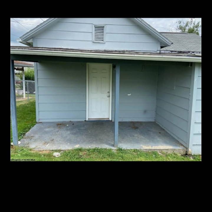 1st image of 2103 Gould Ave