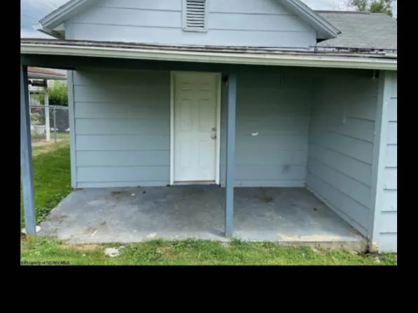 2103 Gould Ave, Clarksburg, WV 26301