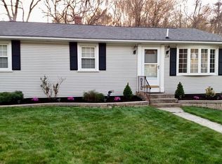 28 Centennial St, Coventry, RI 02816