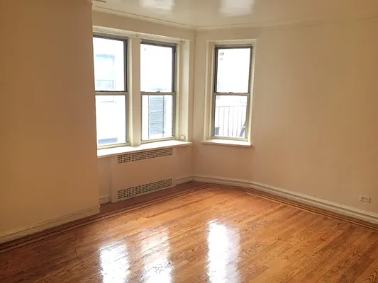 Rented by Lang Realty LLC | media 5