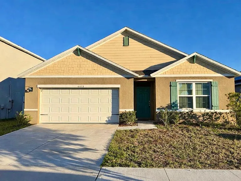 6833 Cranes Roost Rd — Photo 1