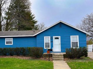 1021 E Elm St, Macomb, IL 61455