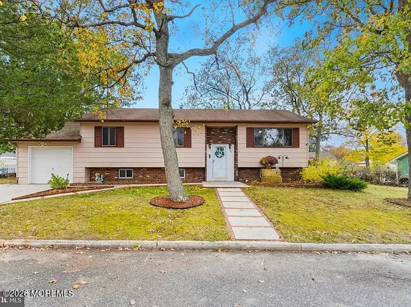 42 Monroe Ave, Browns Mills, NJ 08015