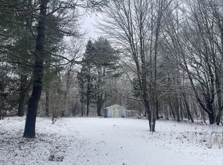 20617 N Uldriks Dr, Battle Creek, MI 49017