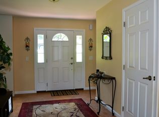 530 Grand View Dr, Highland Lakes, NJ 07422