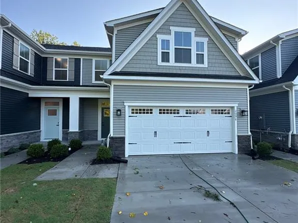 2098 Striper Ct, Carrollton, VA 23314
