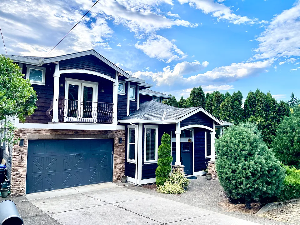 4635 SW 47th Ave
