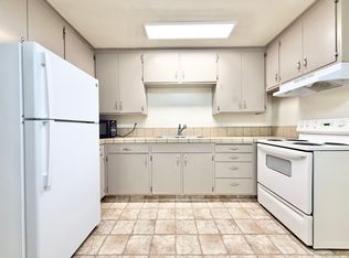 132 N Washington Ave APT 1, Manteca, CA 95336
