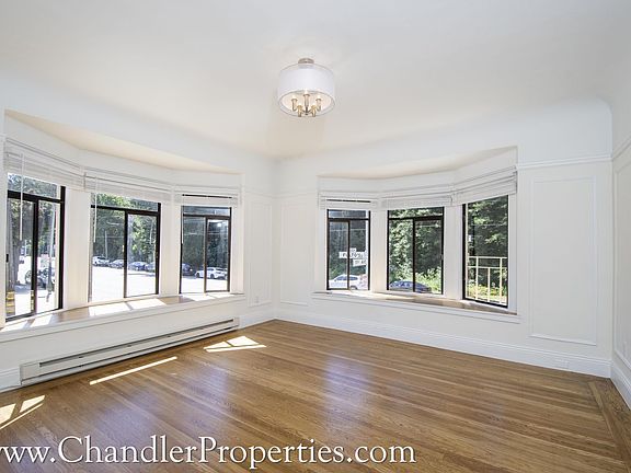 5th image of 3500 Fulton St #2