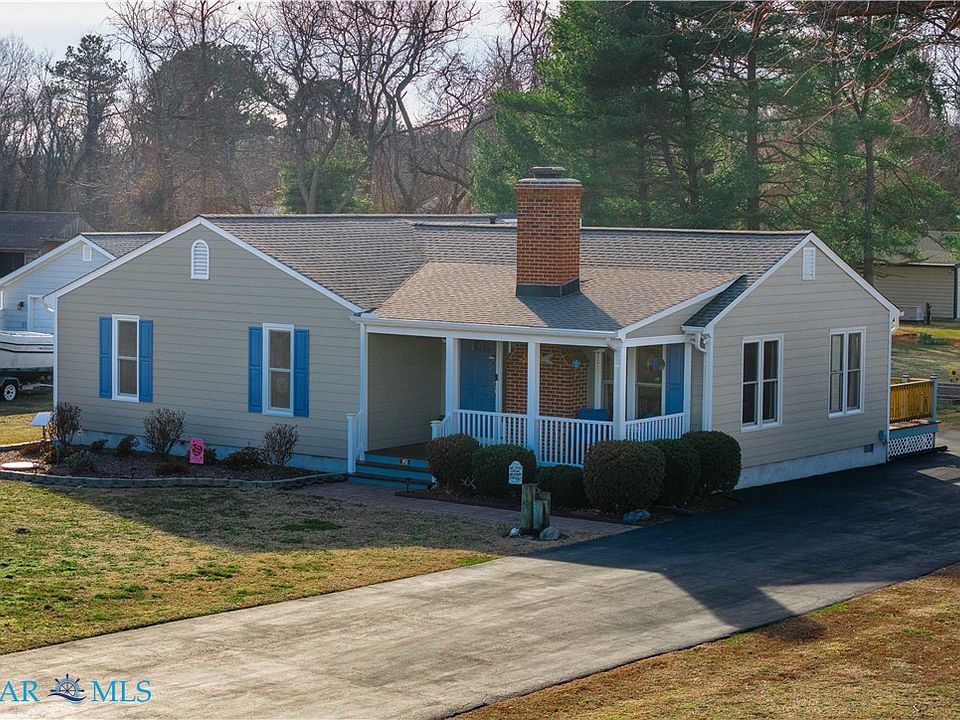 1st image of 153 Sharon Hill Dr