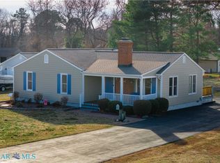 153 Sharon Hill Dr, Deltaville, VA 23043