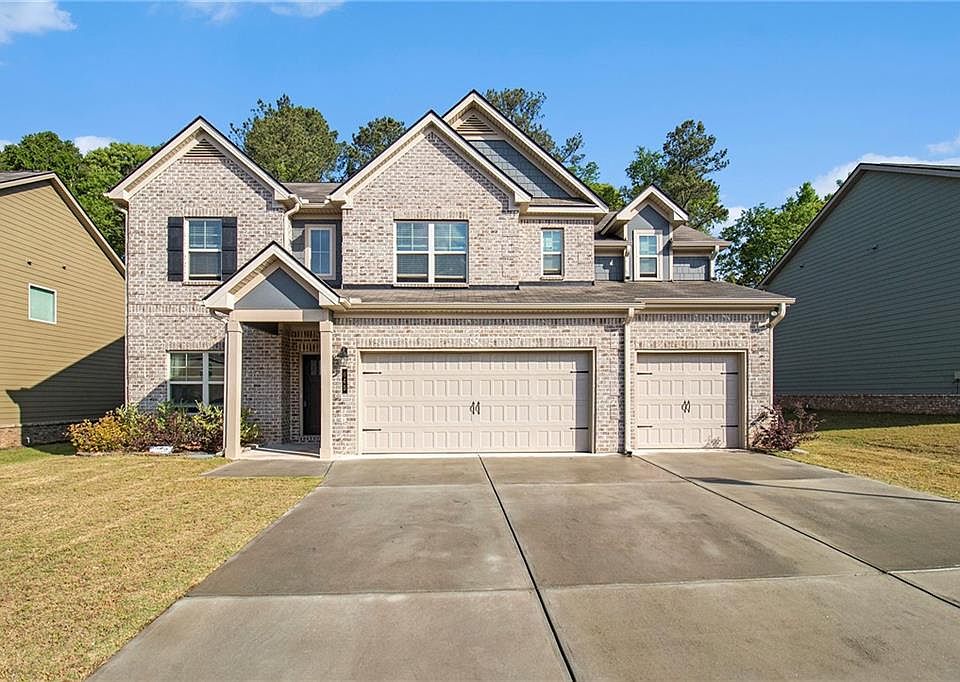 1st image of 645 Lakehaven Ln