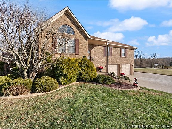 5th image of 4416 Unruh Way