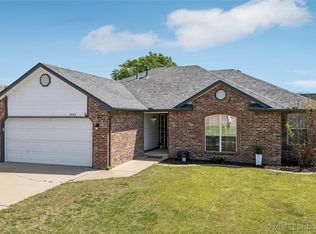 8005 N 128th Ave E, Owasso, OK 74055