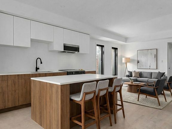 4th image of 77 Florence St #1429774