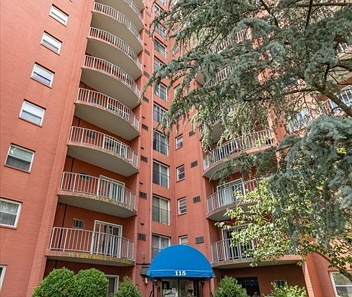 2nd image of 115 W Squantum St APT 204