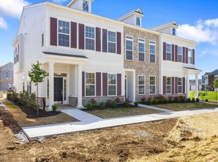 1074 Valentine Ln, Carmel, IN 46032