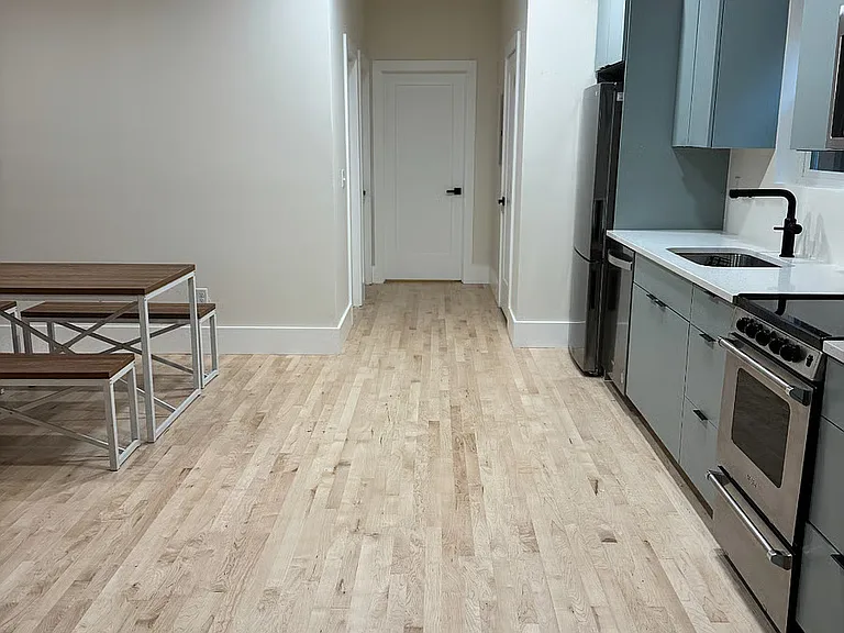 227 Kinsey Ave #1 — Photo 4